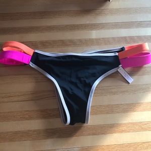 Victoria Secret. The itsy bottoms. New with tags